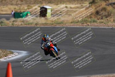 media/Apr-19-2025-AHRMA (Sat) [[3d98ca3309]]/Race/Group 8/Turn 4/